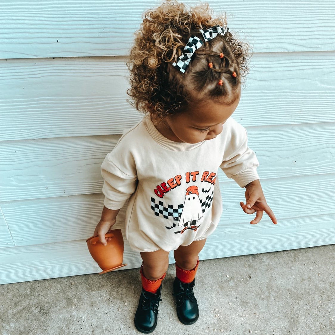 A Spooktacular Halloween with Little Kids: Safety Tips and Fun Activities