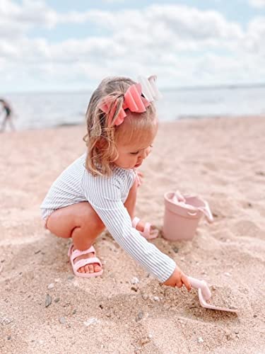 BraveJusticeKidsCo. | Silicone Summer Beach Set XL | Toddler Sandbox Toys | + Beach Bag + Watering Can & Rake